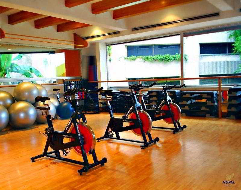 Royal Pedregal Hotel Mexico By Faciliteter billede A typical gym